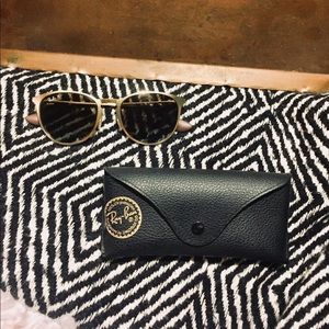 ✨sold ✨ Ray-Ban Gold Round Sunglasses, Polarized